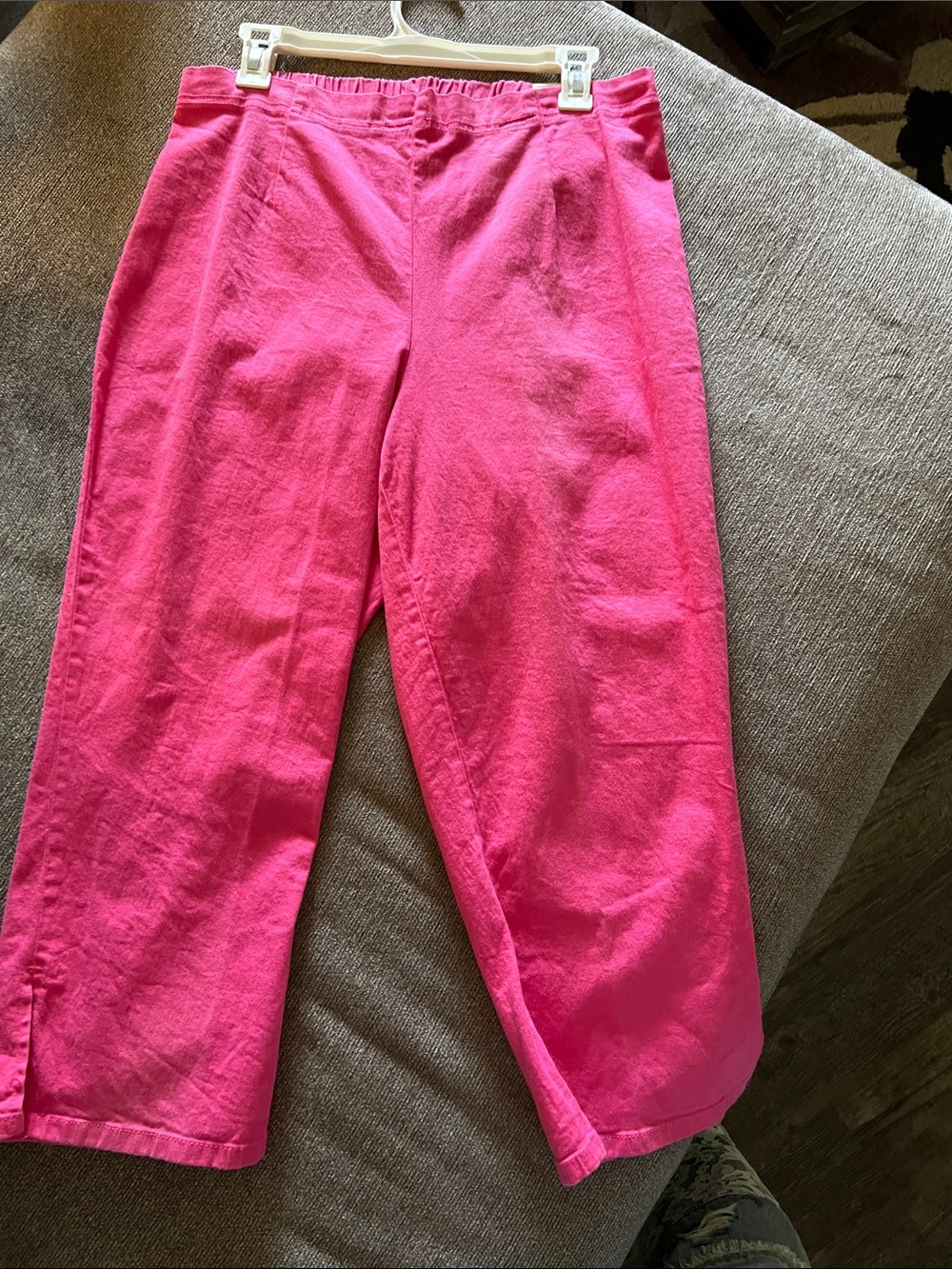 Faded Glory Hot Pink Cropped Pants